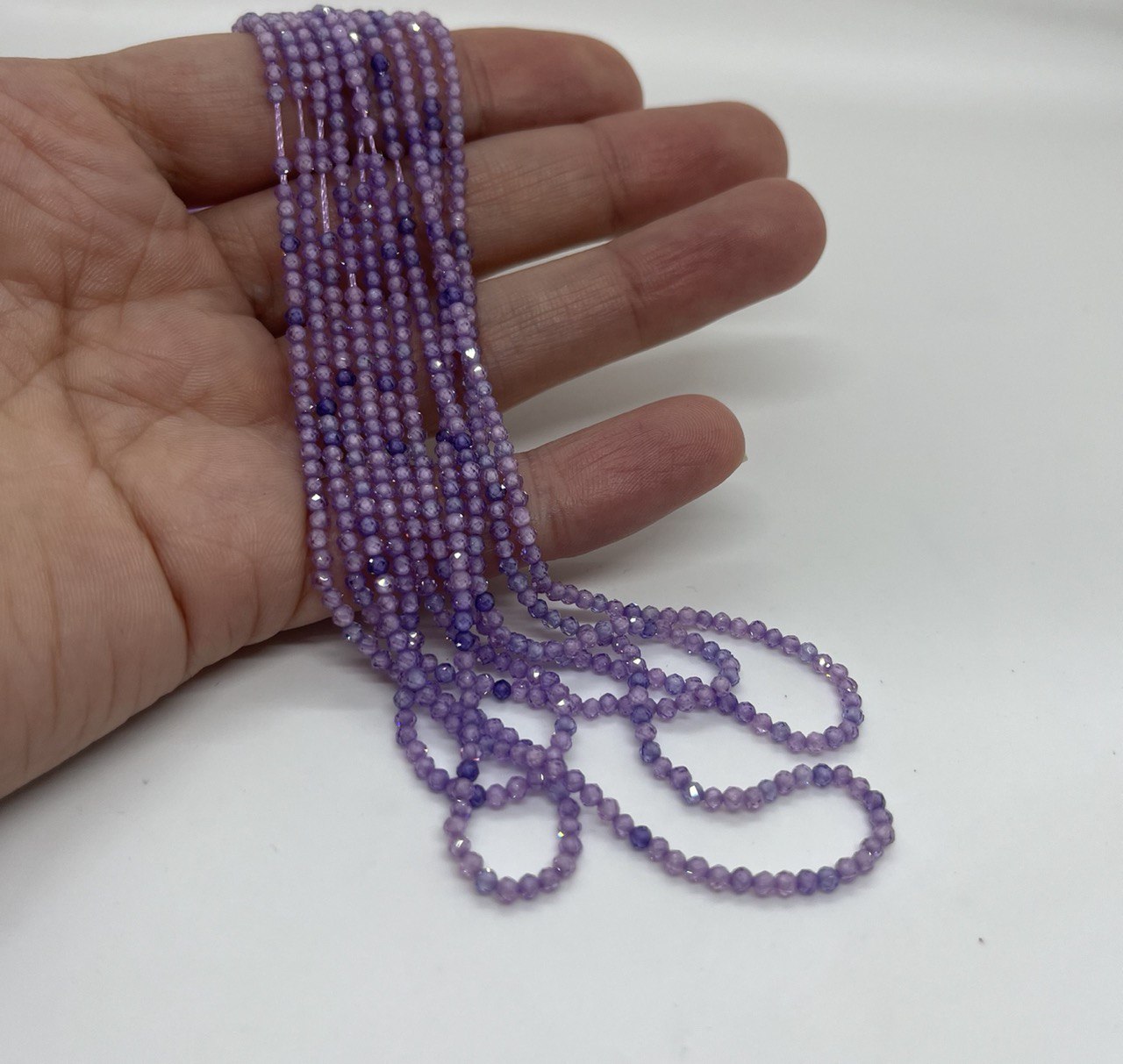 Бусины Циркон натуральный ювелирной огранки размер 2мм цвет фиолетовый