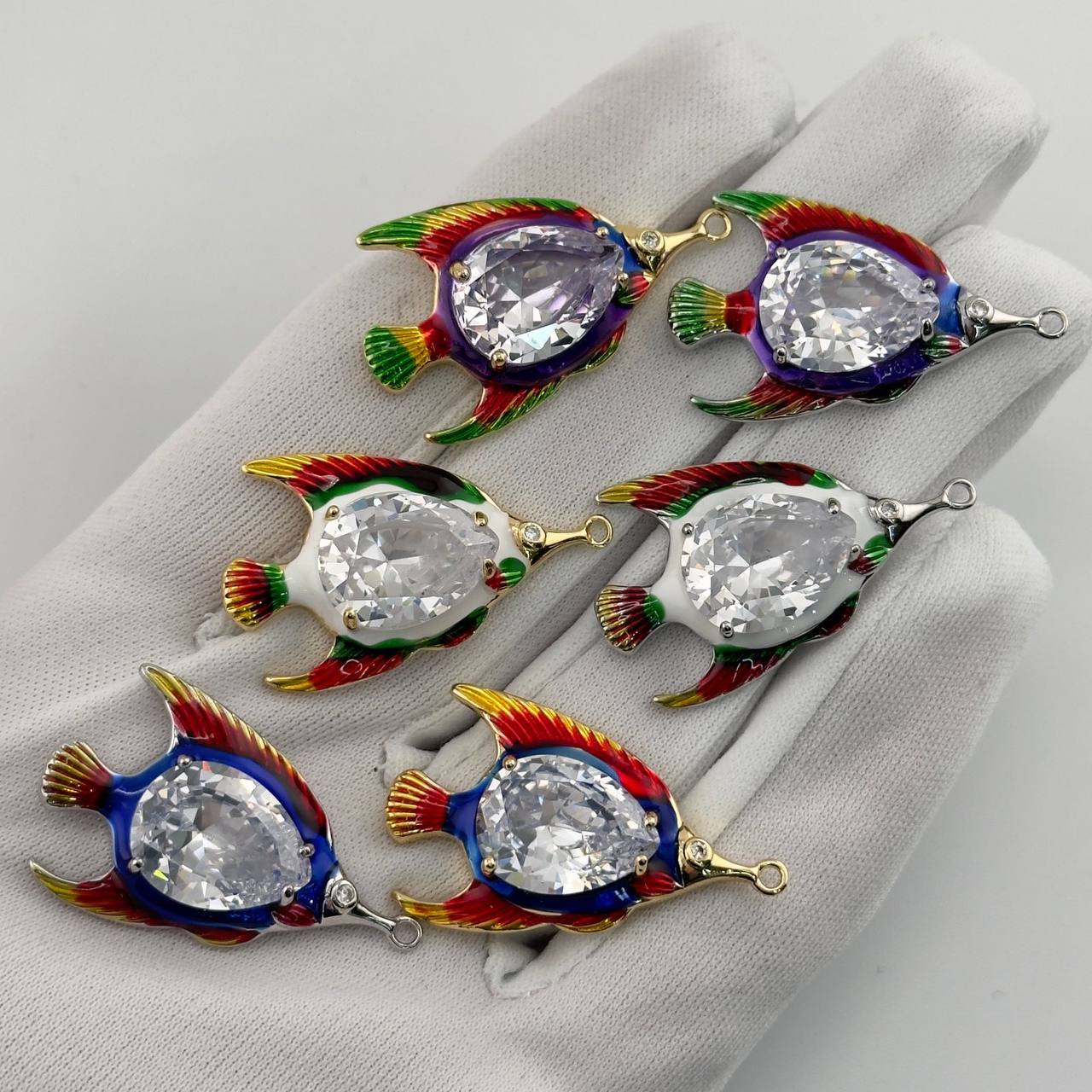 Подвеска рыба с фианитом 21*36мм 