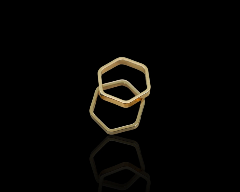 Шестиугольник без дополнительных отверстий цвет золото 12мм