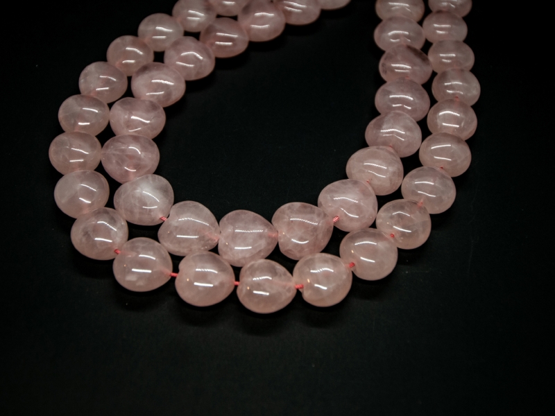 Кварц розовый сердечки глянцевые гладкие размеры 16мм 18мм 20мм натуральный камень